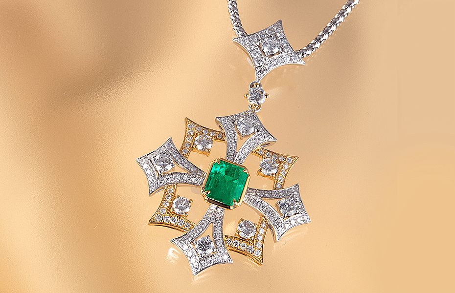 コロンビア産のエメラルド